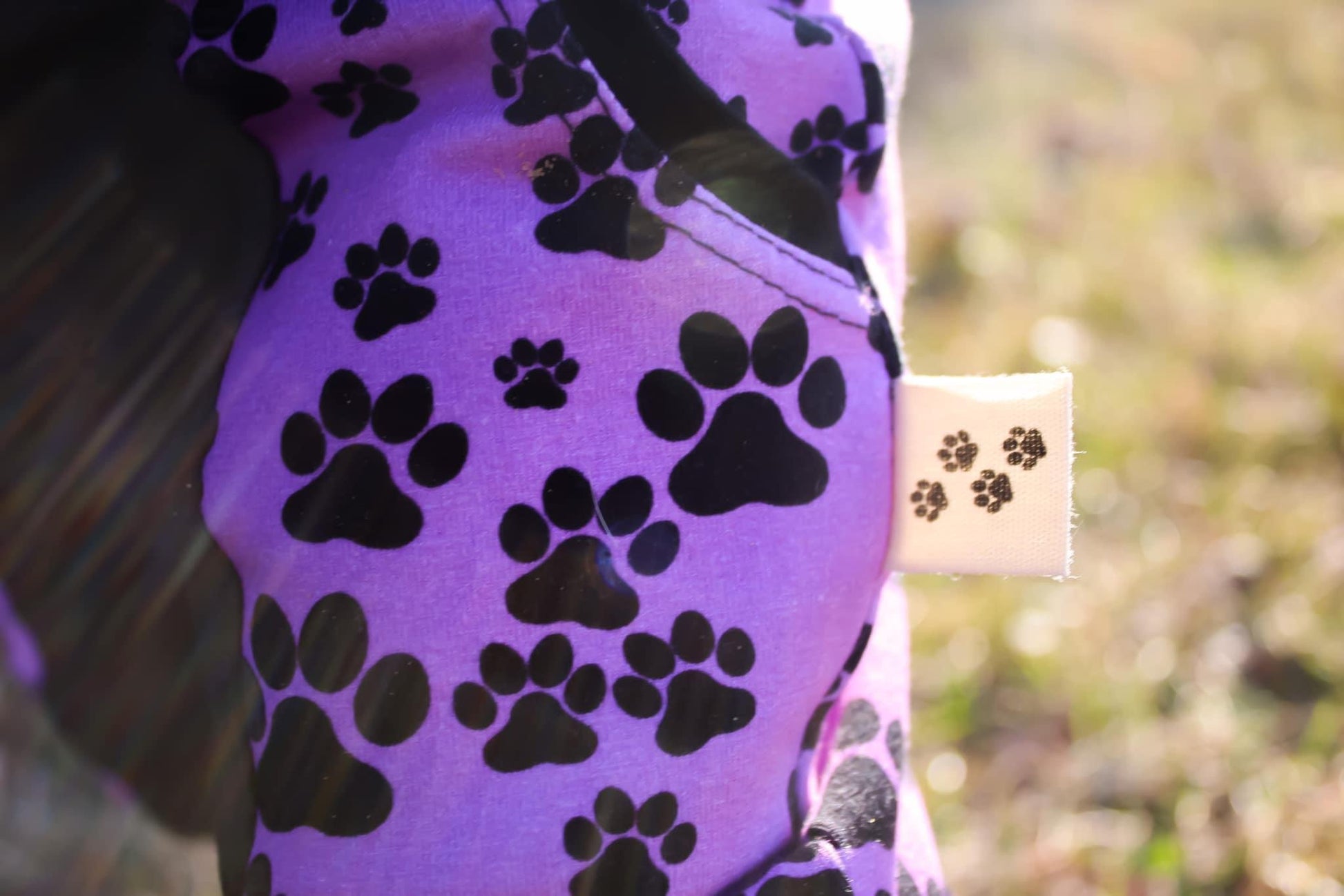 Pawprint Cotton Label image 3