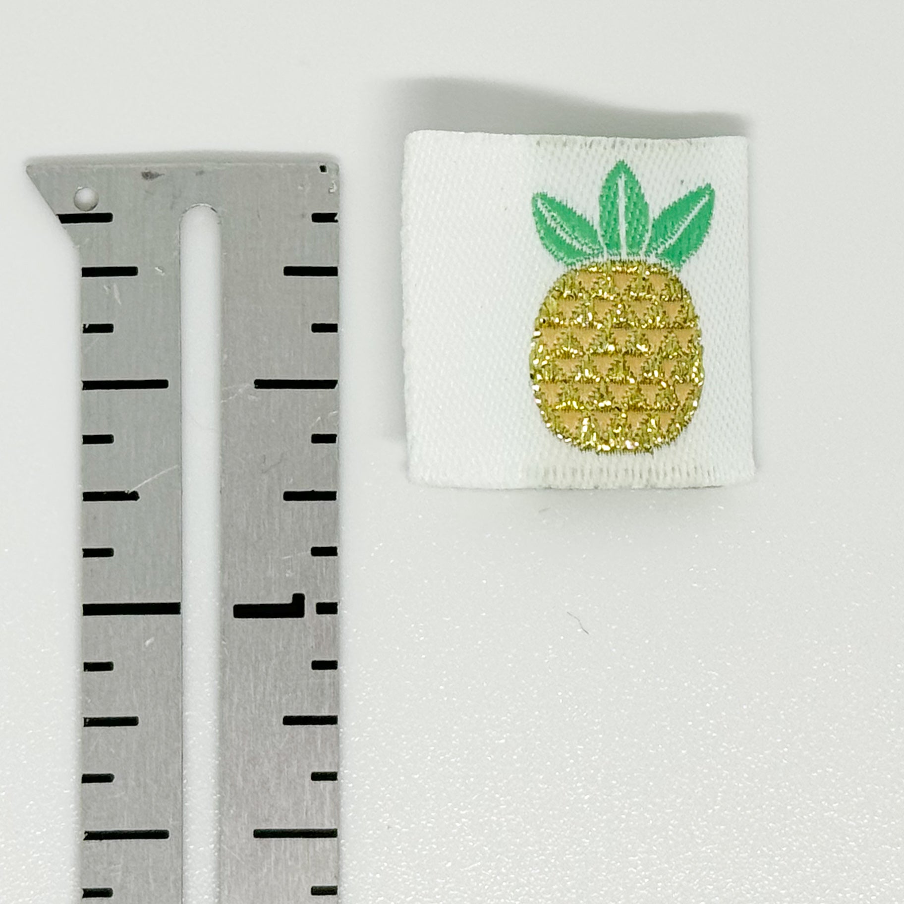 Shimmery Pinapple Woven Label image 1