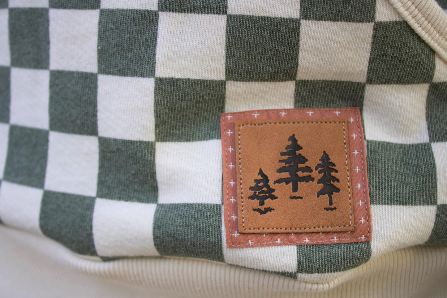 Neutral Cross Layering Woven Label image 3