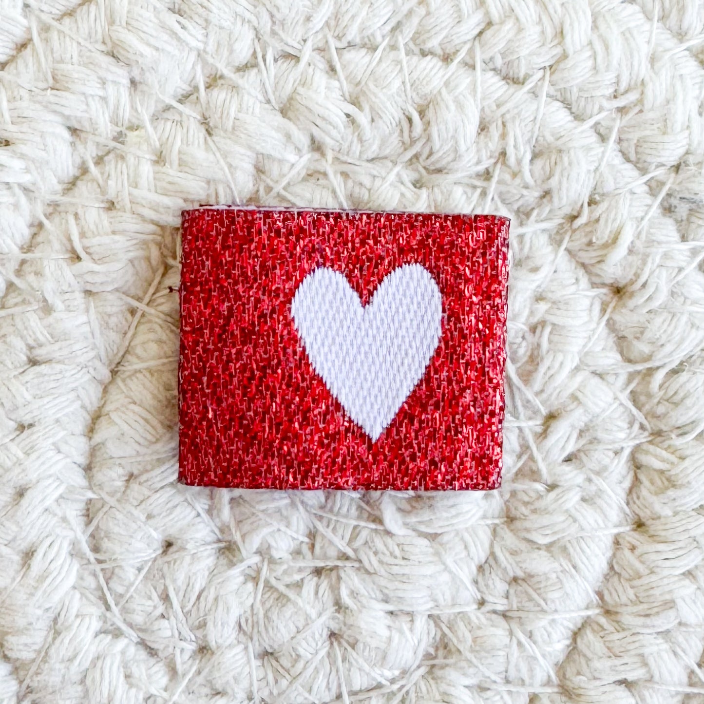 Red Shimmery Heart Woven Label image 0