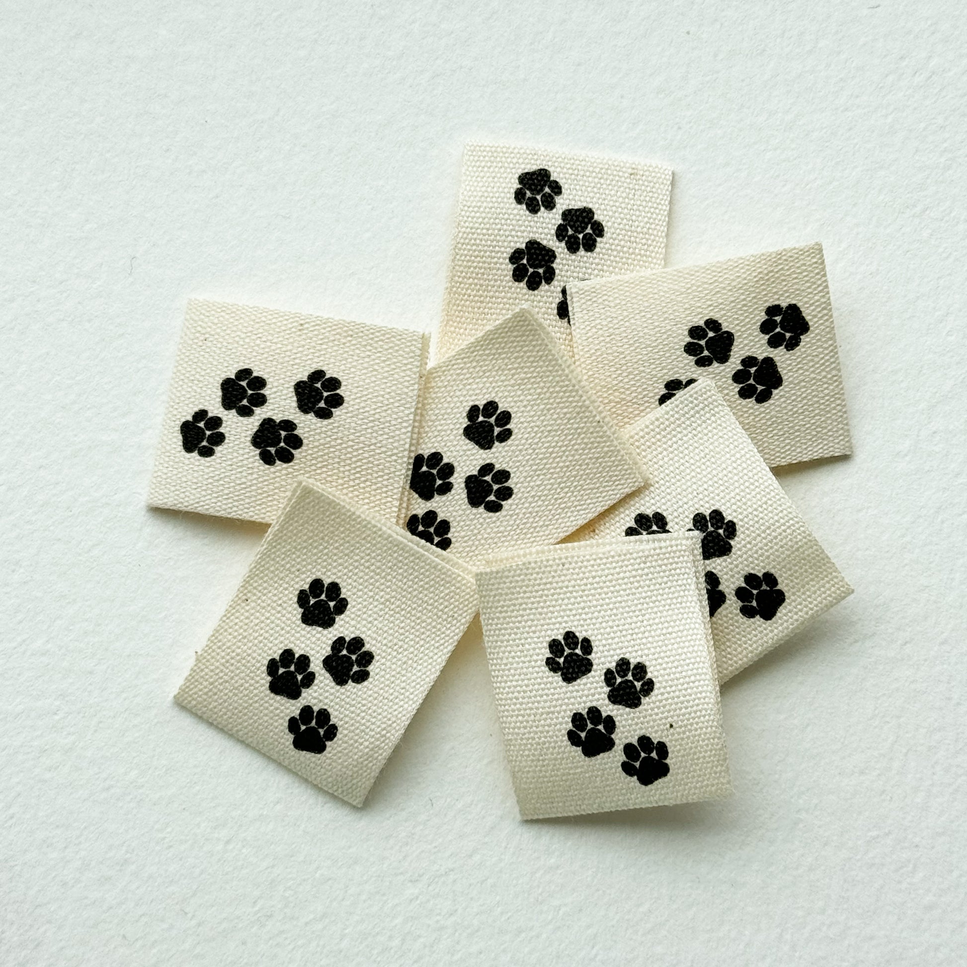 Pawprint Cotton Label image 2